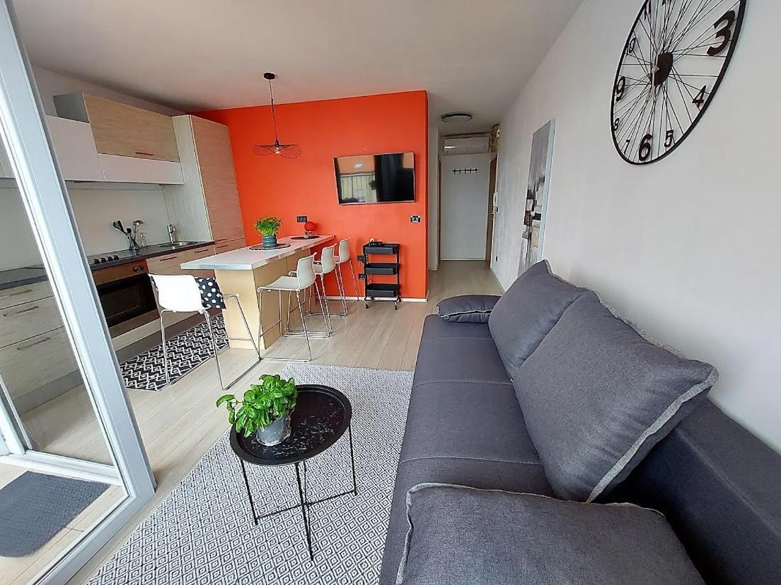 Urban Nest, Sunny Apartment 4 Stars 리예카 외부 사진